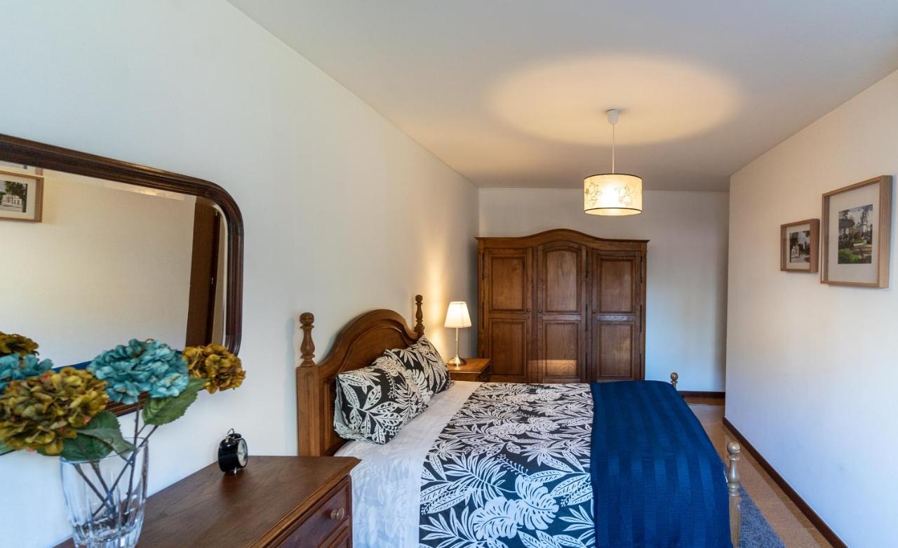 Cozy 3 Room Apartment in Penafiel Centre Buitenkant foto