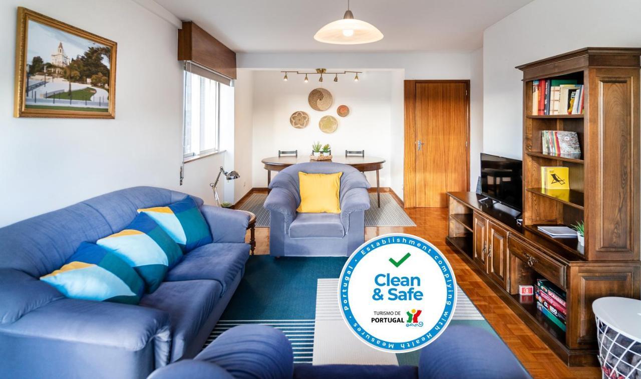 Cozy 3 Room Apartment in Penafiel Centre Buitenkant foto